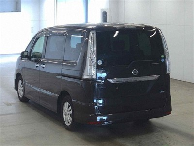 2014 Nissan Serena - Thumbnail