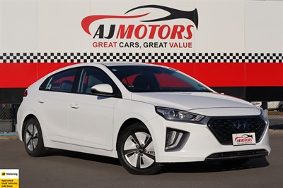 2022 Hyundai IONIQ - Thumbnail