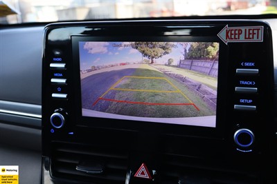 2022 Hyundai IONIQ - Thumbnail