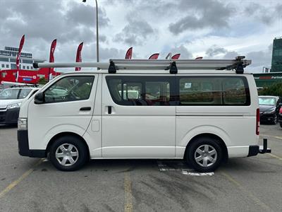 2019 Toyota Hiace - Thumbnail
