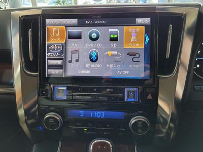 2016 Toyota Vellfire - Thumbnail