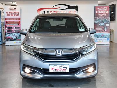 2017 Honda Shuttle - Thumbnail