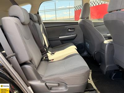 2013 Toyota Prius - Thumbnail