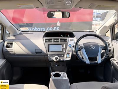 2013 Toyota Prius - Thumbnail