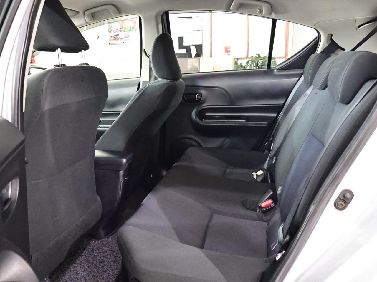 2015 Toyota Aqua