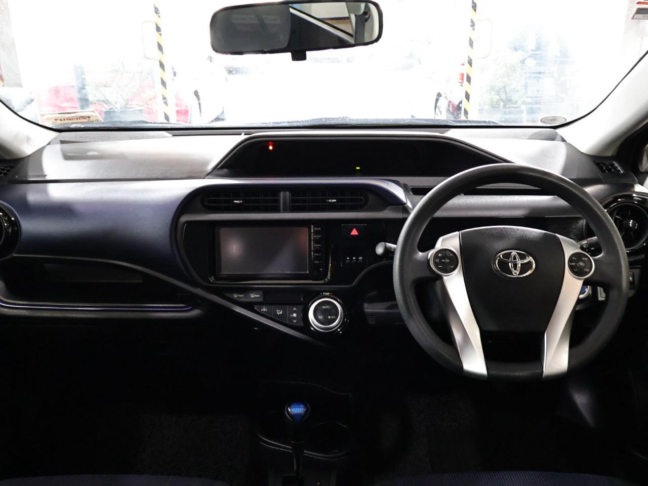 2015 Toyota Aqua