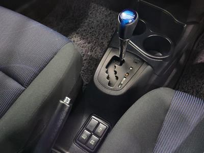 2015 Toyota Aqua - Thumbnail