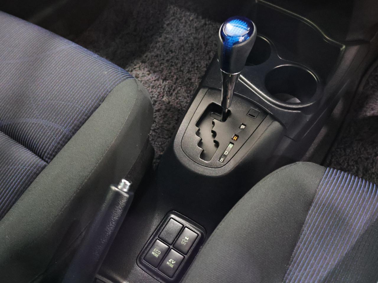 2015 Toyota Aqua