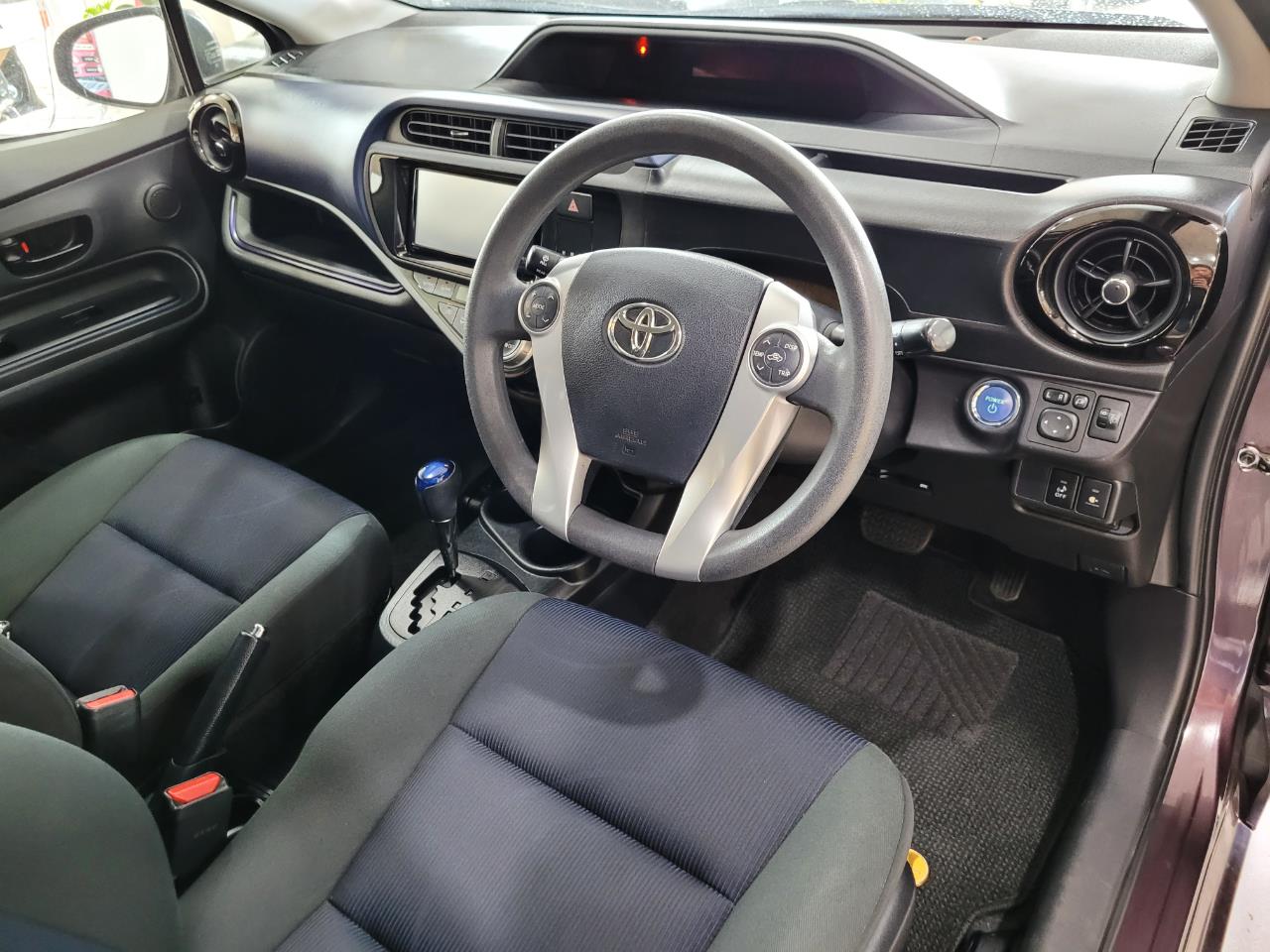 2015 Toyota Aqua