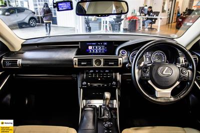 2014 Lexus IS 4D - Thumbnail