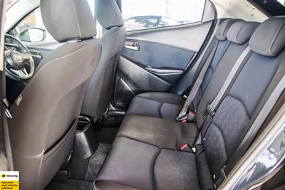 2014 Mazda Demio - Thumbnail
