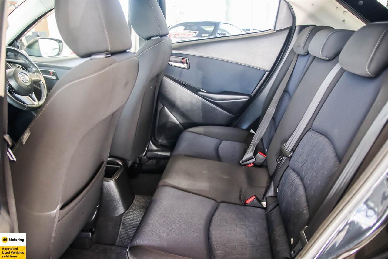 2014 Mazda Demio