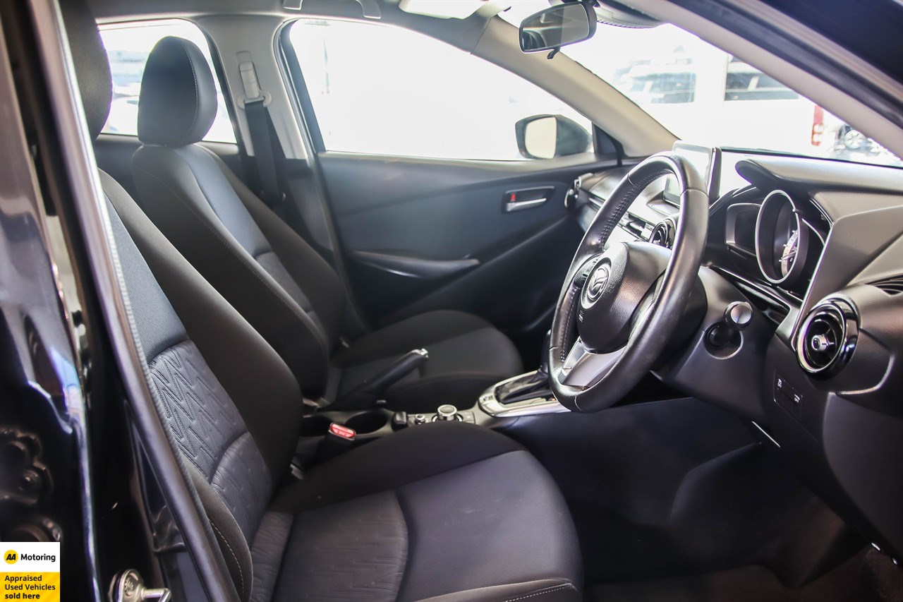2014 Mazda Demio