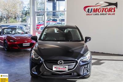 2014 Mazda Demio - Thumbnail