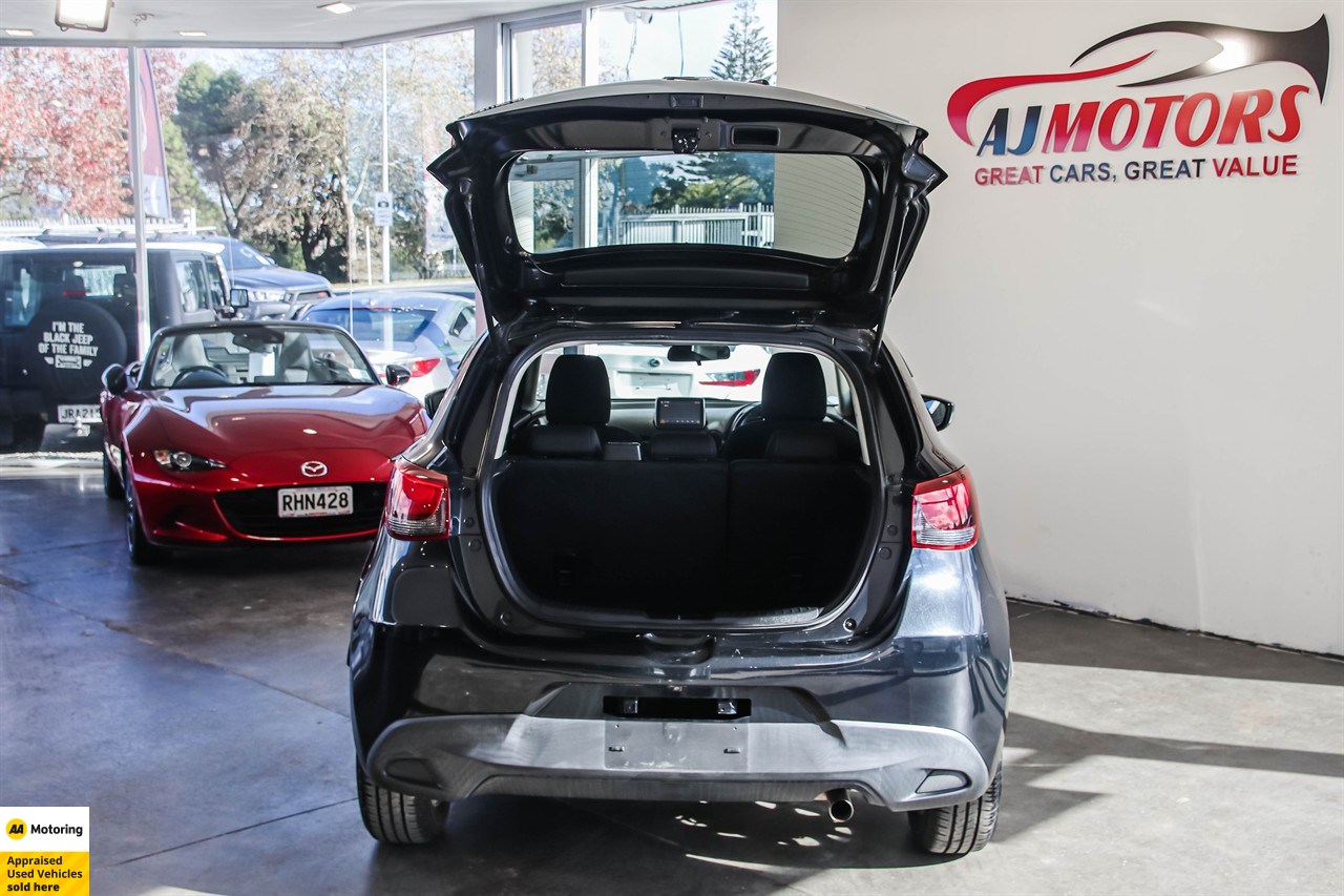 2014 Mazda Demio