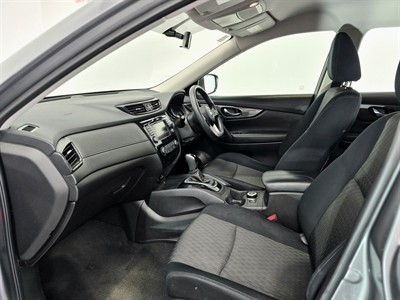 2021 Nissan X-Trail - Thumbnail