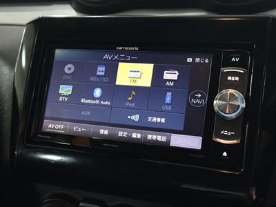2017 Suzuki Swift - Thumbnail