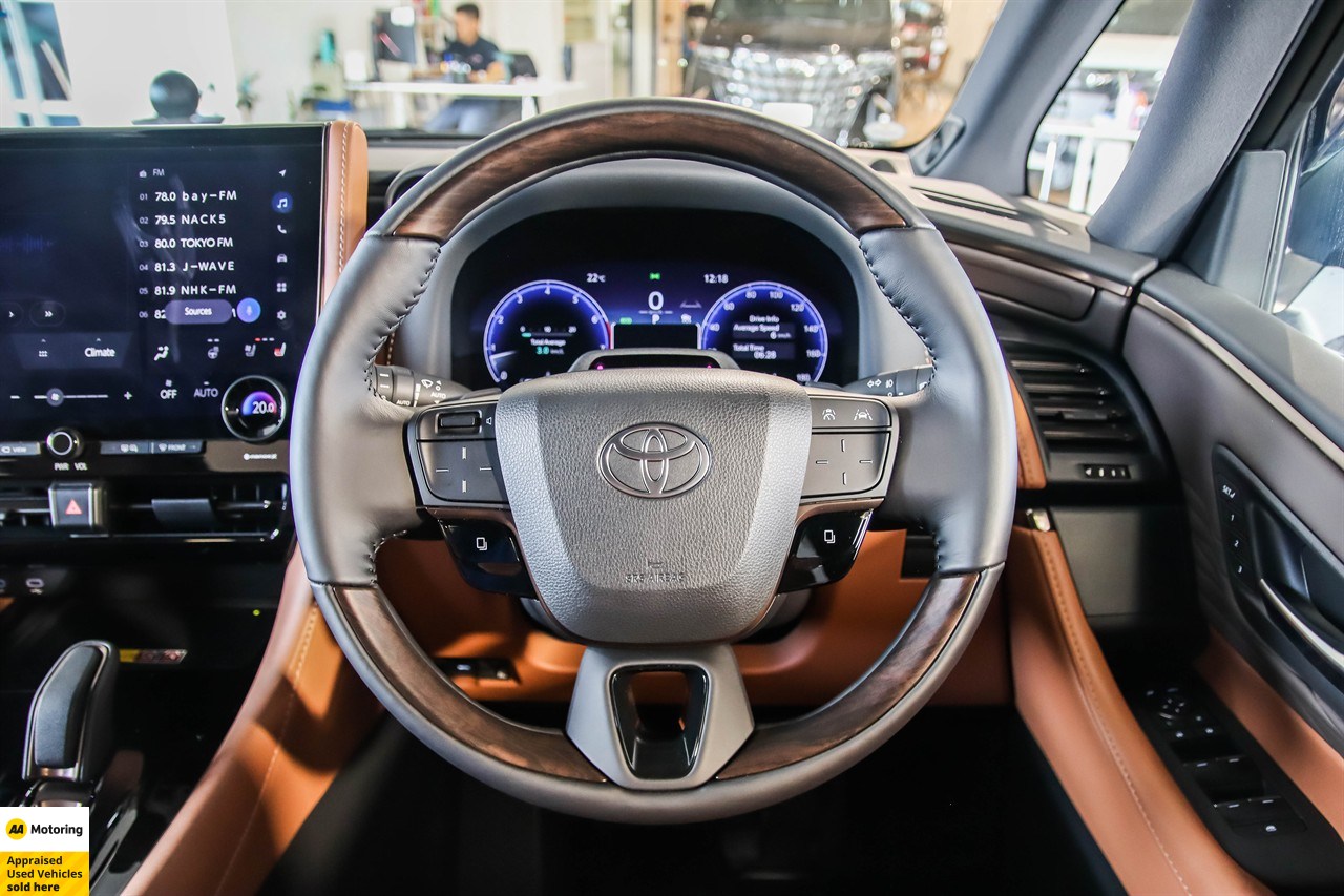 2025 Toyota Vellfire