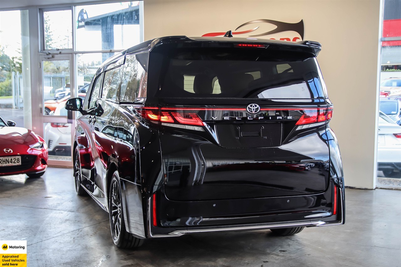 2025 Toyota Vellfire