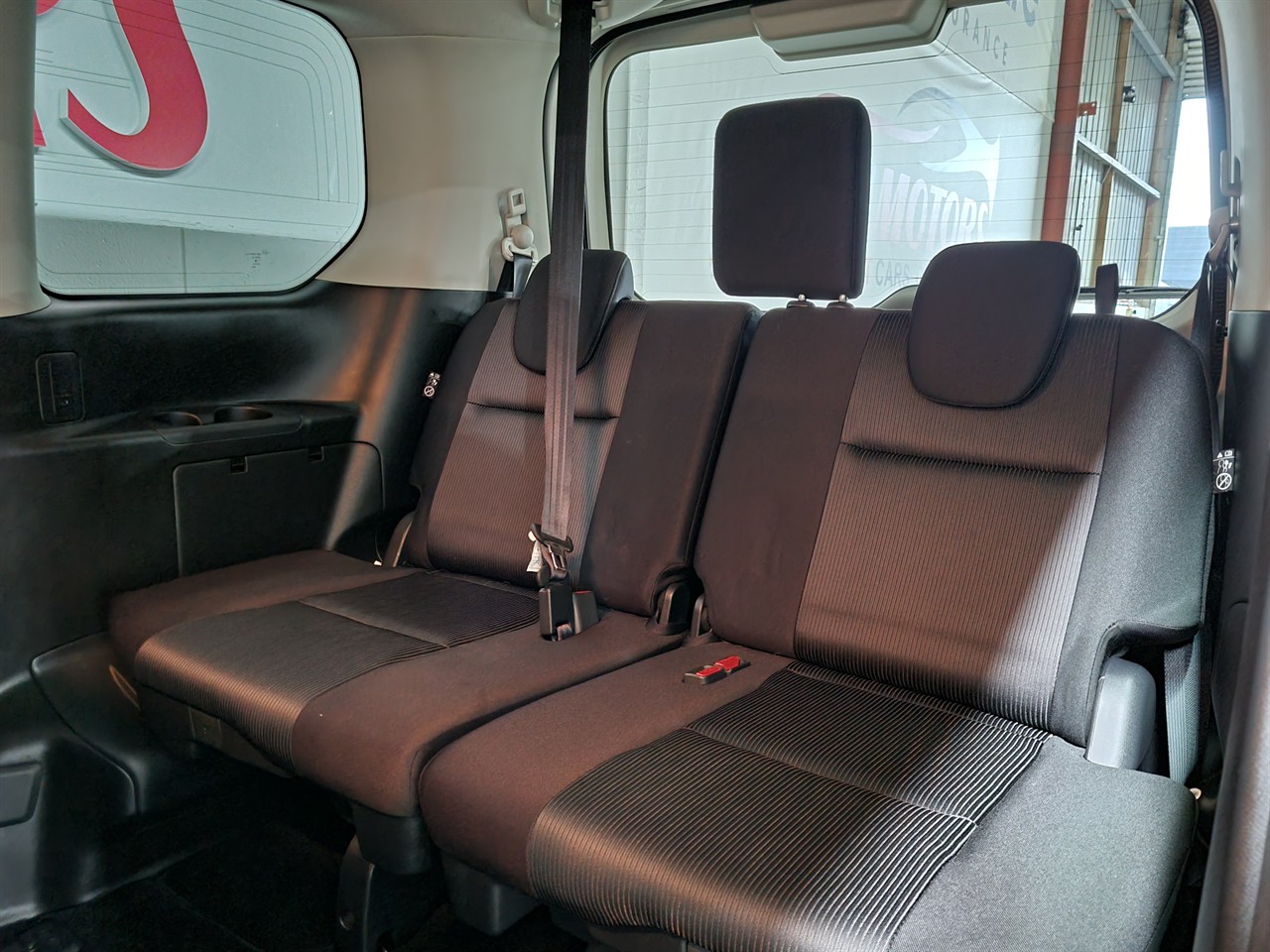 2017 Nissan Serena