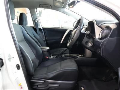 2013 Toyota RAV4 - Thumbnail