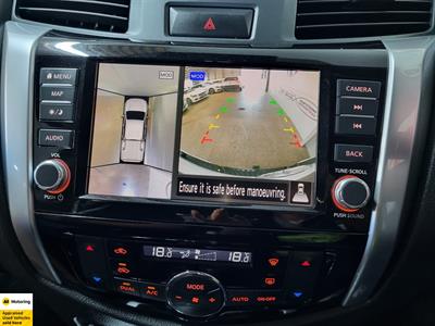 2021 Nissan Navara - Thumbnail