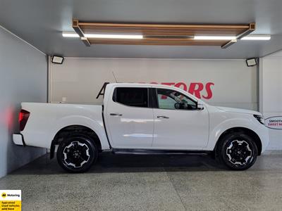 2021 Nissan Navara - Thumbnail