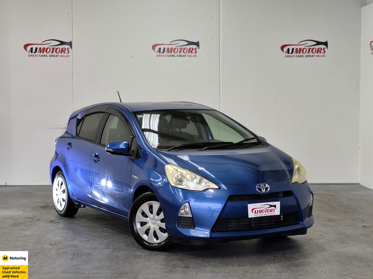 2013 Toyota Aqua