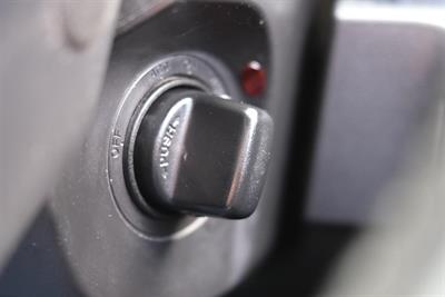 2012 Mazda Premacy - Thumbnail