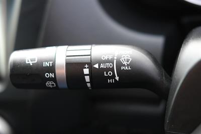 2012 Mazda Premacy - Thumbnail