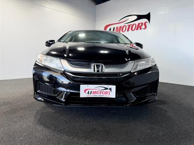 2014 Honda Grace - Thumbnail