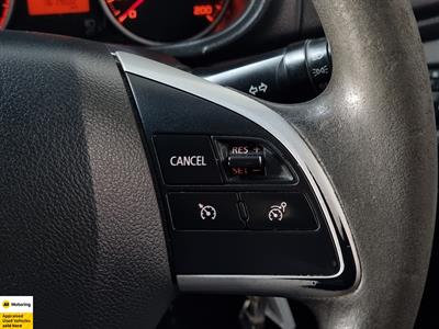 2018 Mitsubishi Triton - Thumbnail