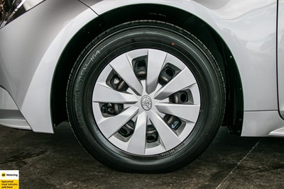 2020 Toyota Corolla - Thumbnail