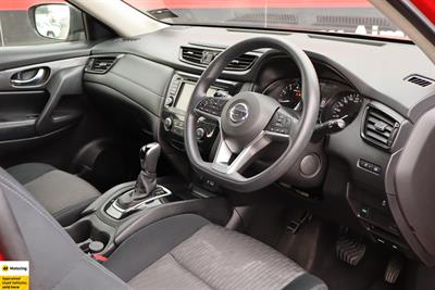 2021 Nissan X-Trail - Thumbnail