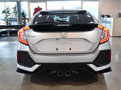 2017 Honda Civic - Thumbnail