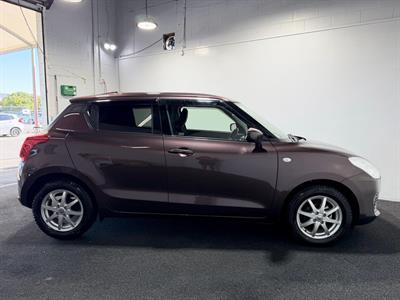 2018 Suzuki Swift - Thumbnail