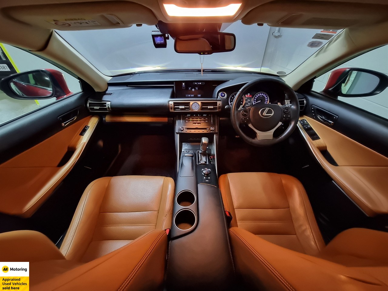 2013 Lexus IS 300h