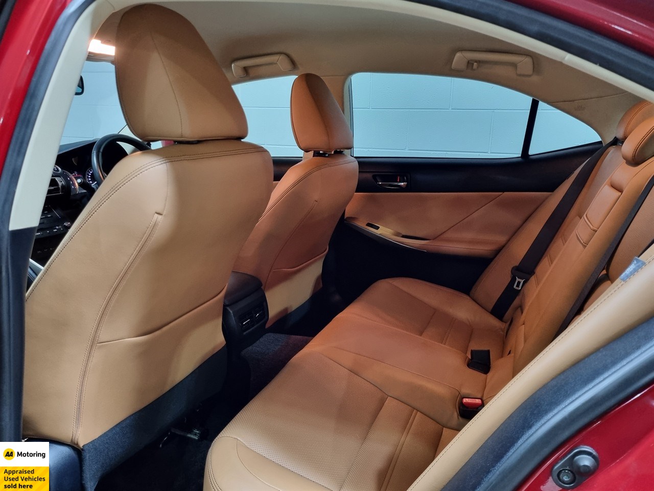 2013 Lexus IS 300h