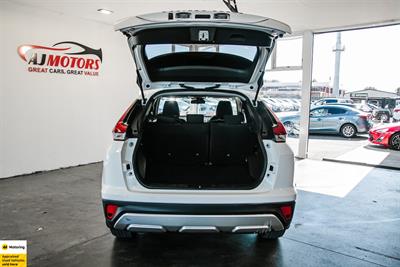 2022 Mitsubishi Eclipse Cross - Thumbnail