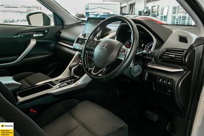 2022 Mitsubishi Eclipse Cross - Thumbnail