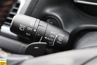 2015 Mazda Axela - Thumbnail