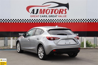 2015 Mazda Axela - Thumbnail