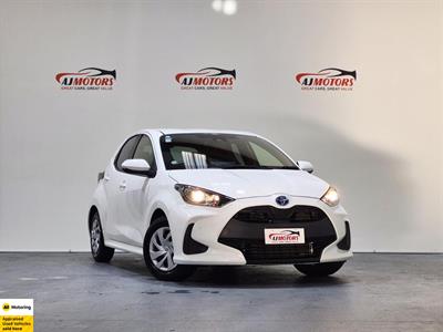 2021 Toyota Yaris - Thumbnail