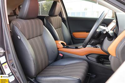 2015 Honda Vezel - Thumbnail