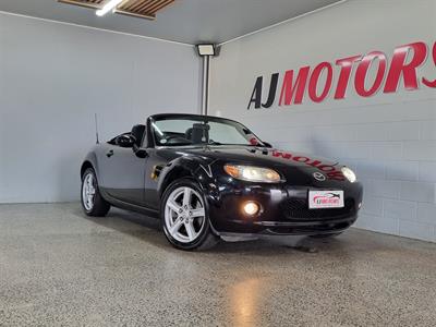 2005 Mazda Roadster