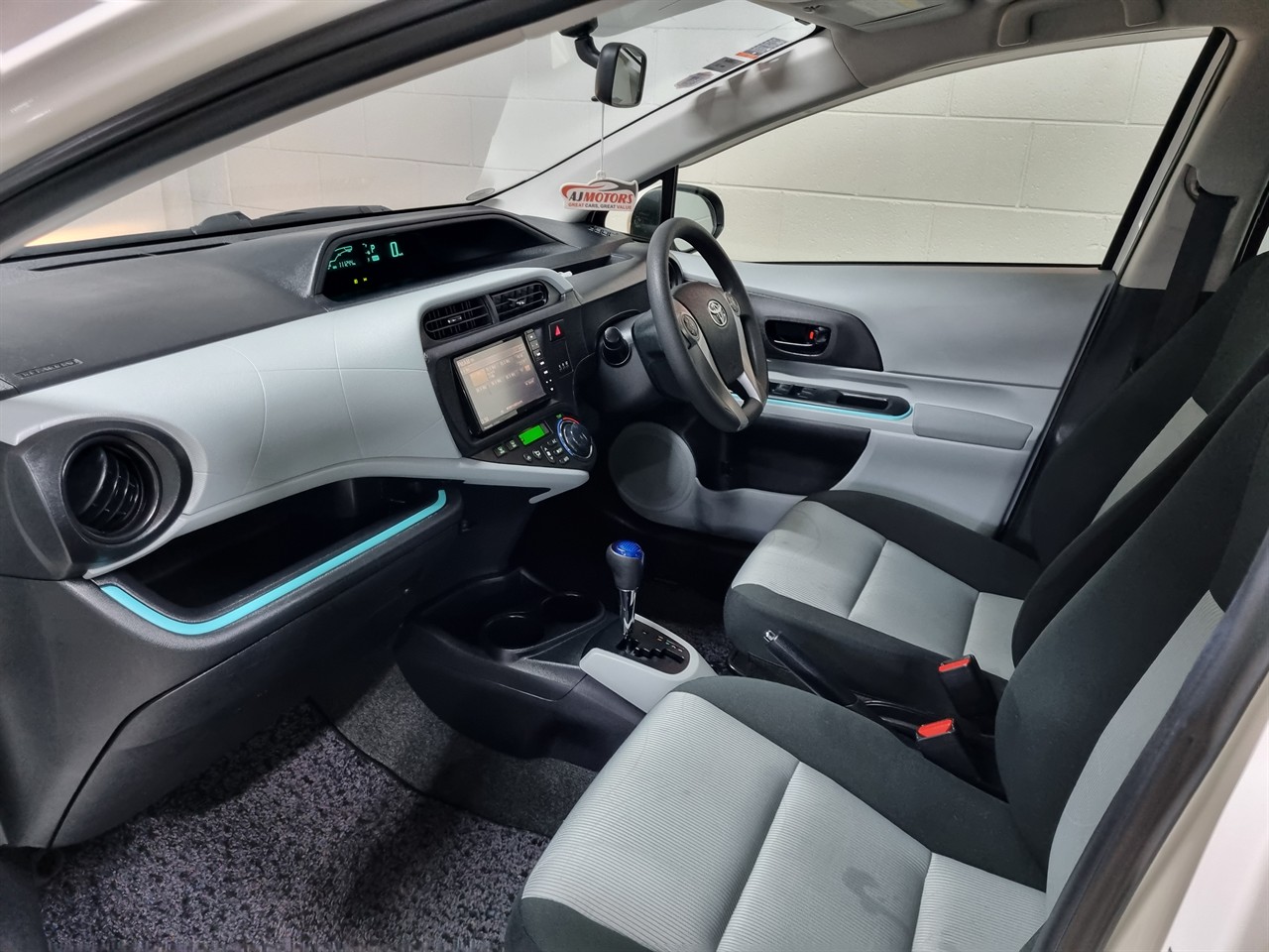 2012 Toyota Aqua