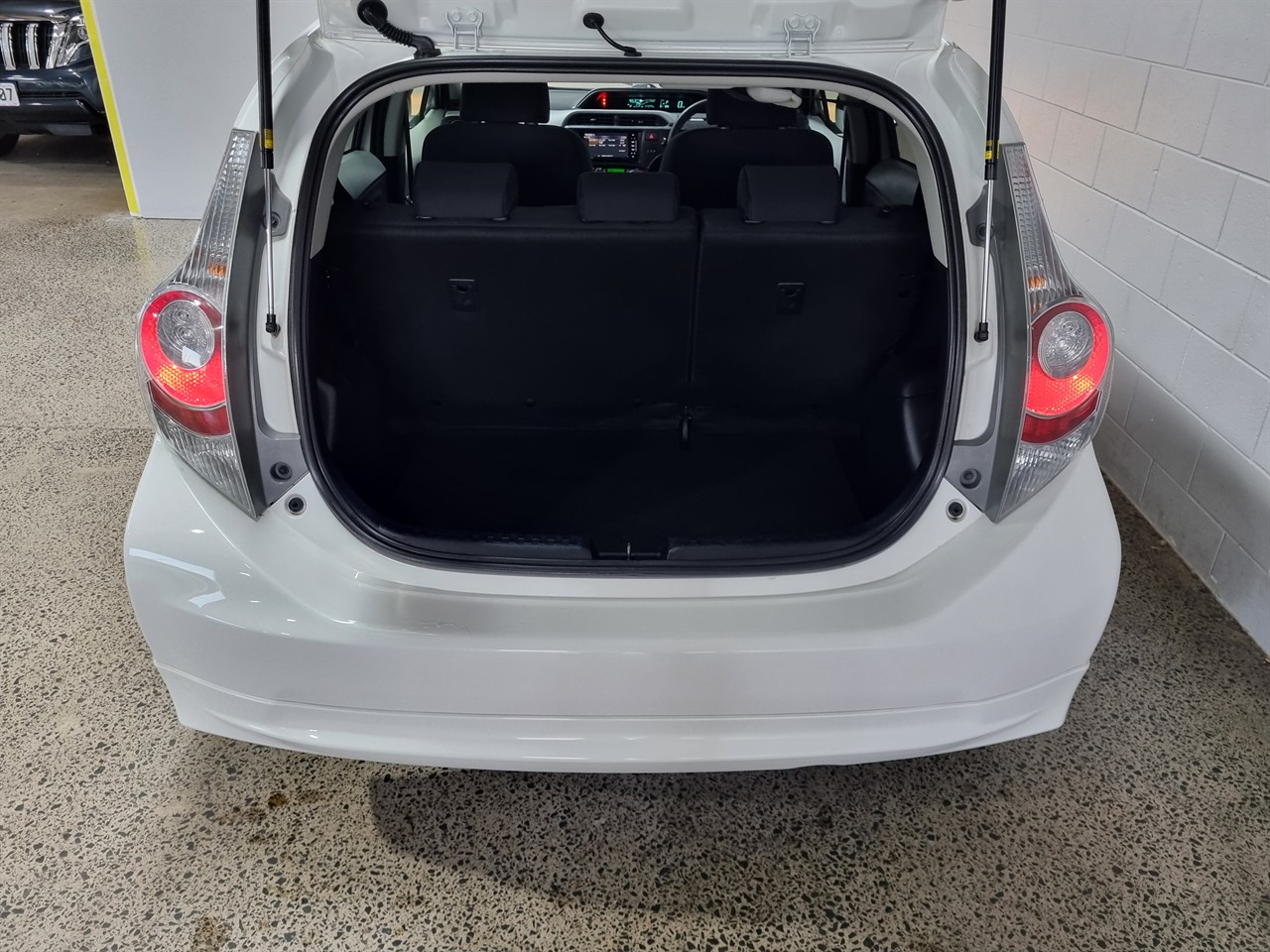 2012 Toyota Aqua