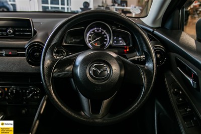 2014 Mazda Demio - Thumbnail