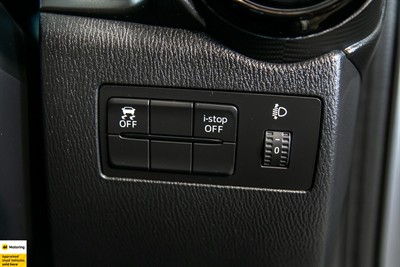 2014 Mazda Demio - Thumbnail