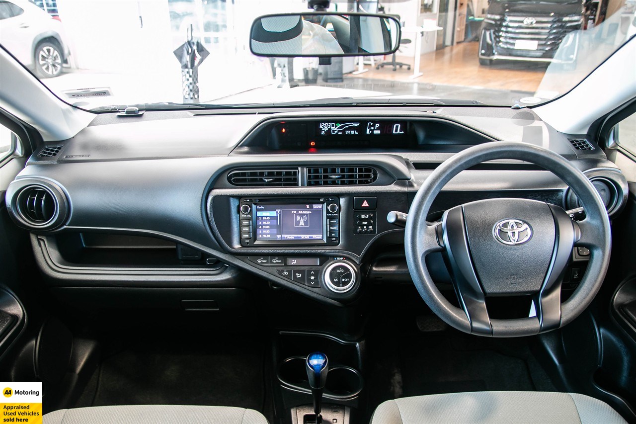 2015 Toyota Aqua
